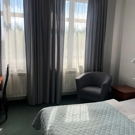 Bed and Breakfast Alabastro Tomaszów Mazowiecki Zewnętrze zdjęcie